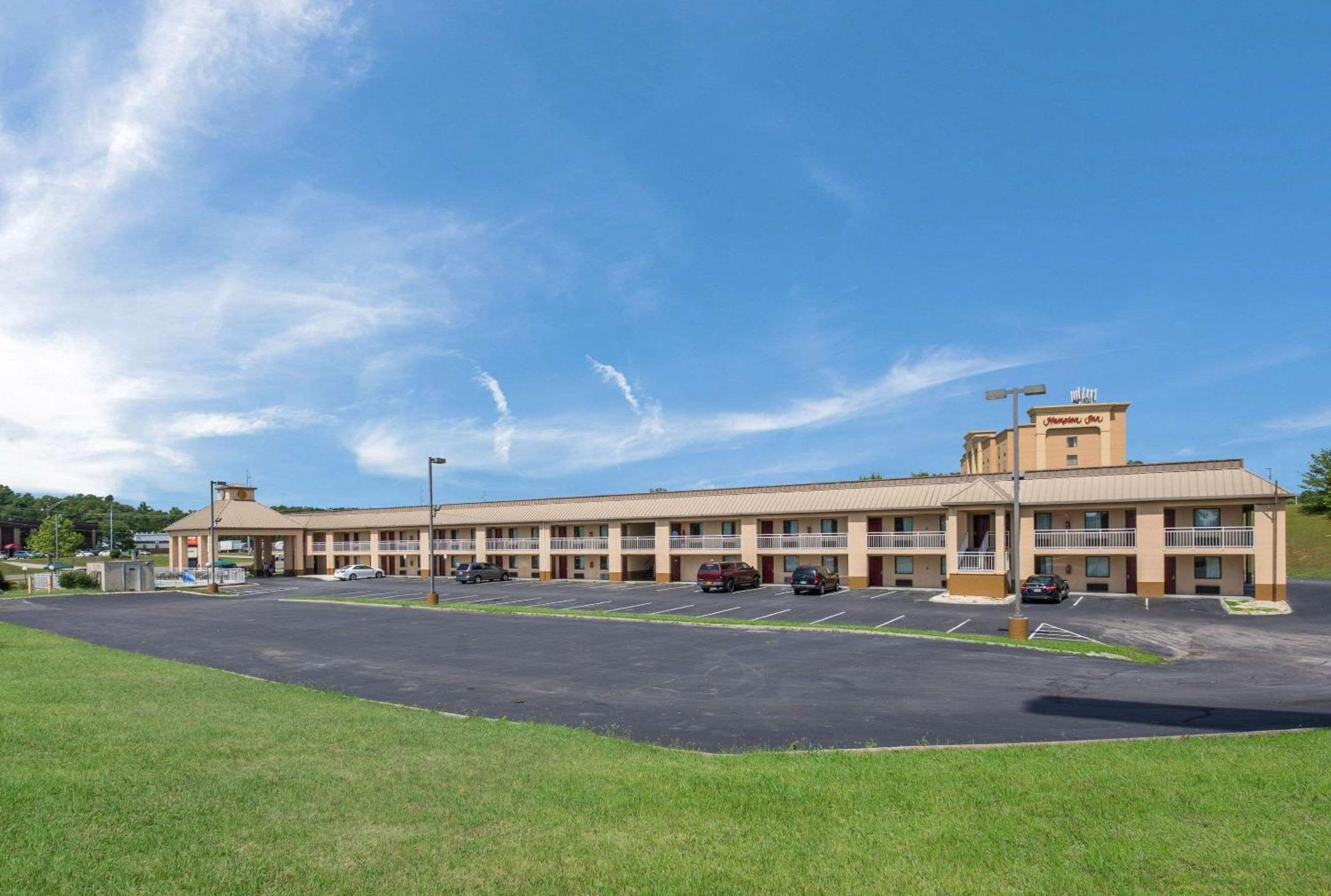 Econo Lodge Inn & Suites East Knoxville Zewnętrze zdjęcie